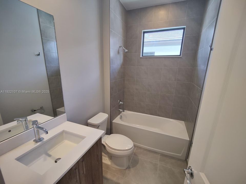 En Renta: $2,400 (3 camas, 2 baños, 0 Pies cuadrados)