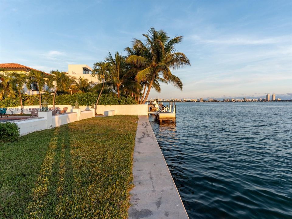 For Sale: $5,995,000 (4 beds, 4 baths, 2821 Square Feet)