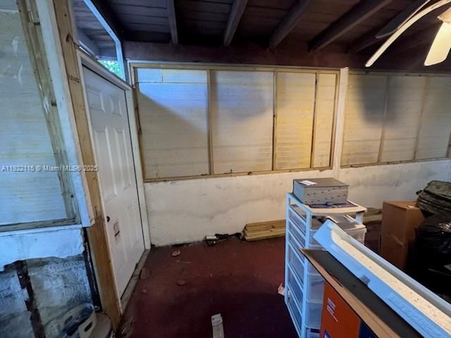 Active With Contract: $410,000 (3 beds, 1 baths, 1358 Square Feet)