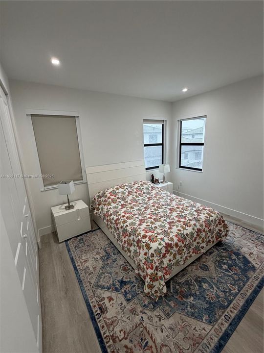 For Sale: $1,325,000 (4 beds, 3 baths, 2304 Square Feet)