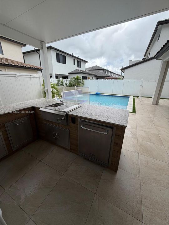 For Sale: $1,325,000 (4 beds, 3 baths, 2304 Square Feet)