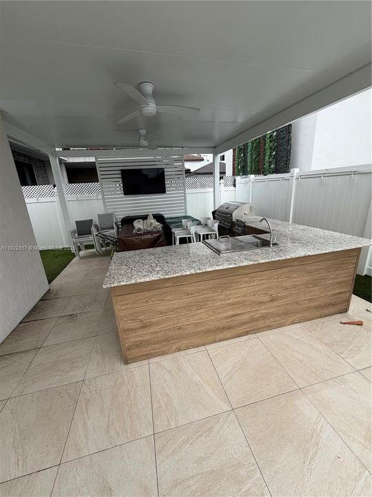 For Sale: $1,325,000 (4 beds, 3 baths, 2304 Square Feet)