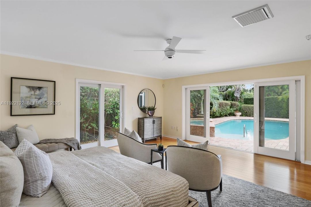 На продажу: $2,500,000 (4 спален, 3 ванн, 3073 Квадратных фут)