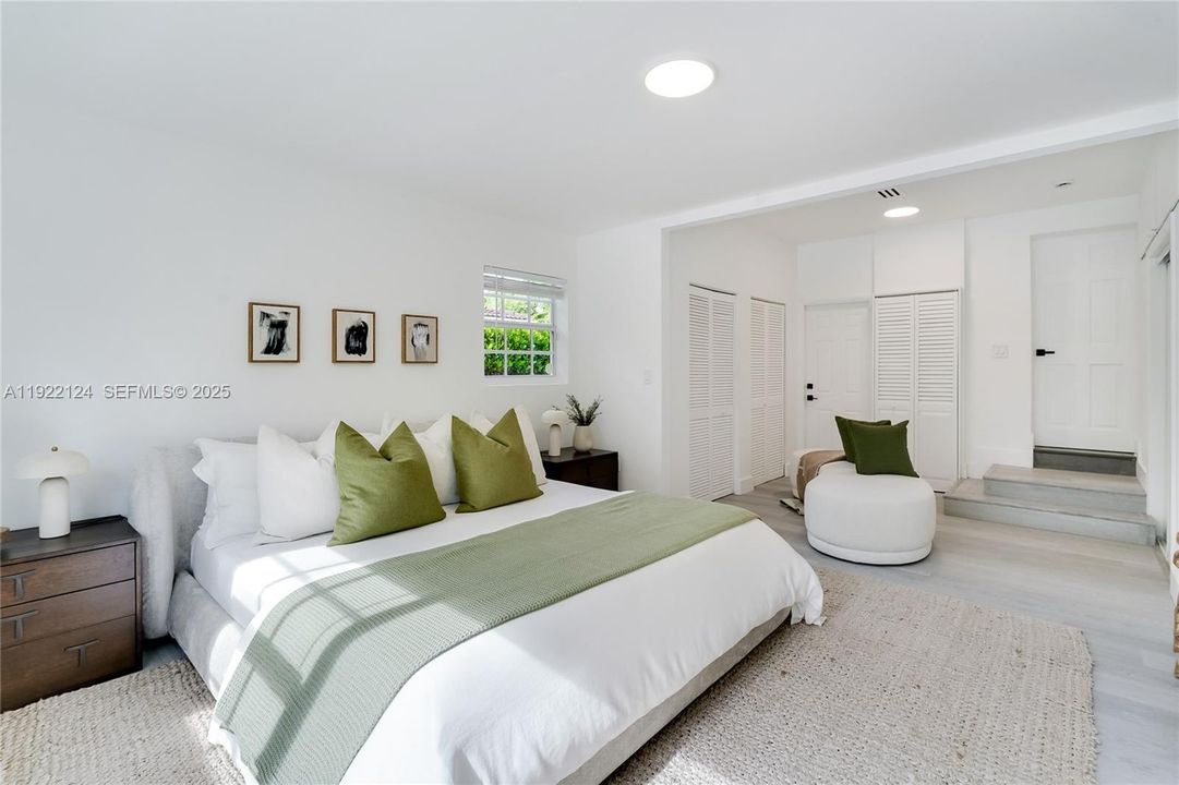 For Sale: $1,500,000 (4 beds, 3 baths, 2508 Square Feet)