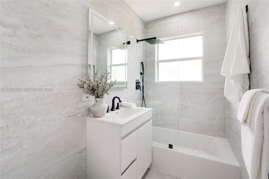 For Sale: $1,500,000 (4 beds, 3 baths, 2508 Square Feet)