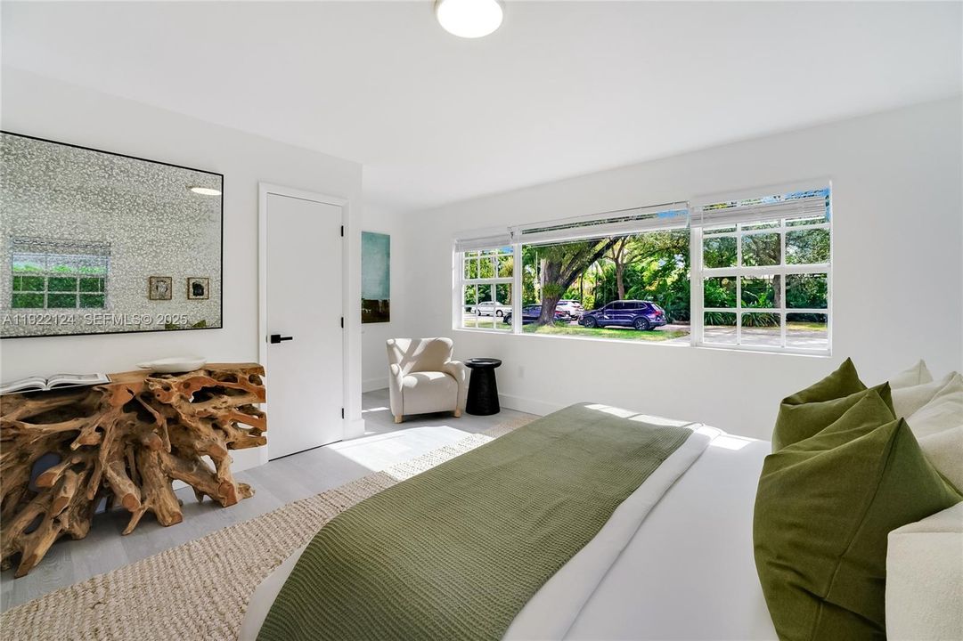 For Sale: $1,500,000 (4 beds, 3 baths, 2508 Square Feet)