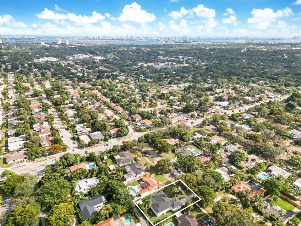 For Sale: $1,500,000 (4 beds, 3 baths, 2508 Square Feet)