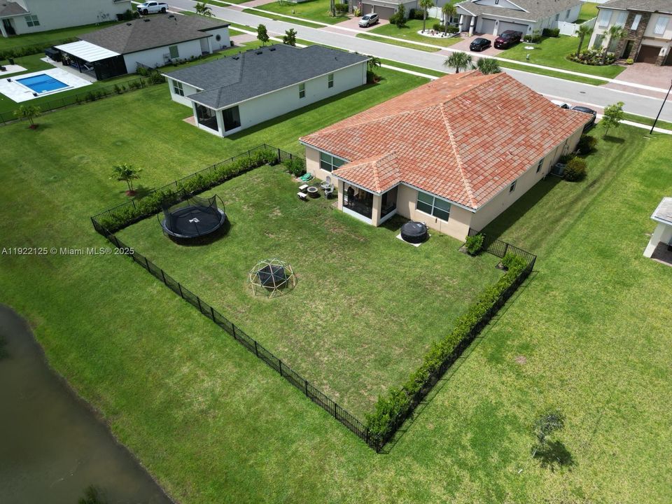 На продажу: $495,000 (4 спален, 3 ванн, 2583 Квадратных фут)