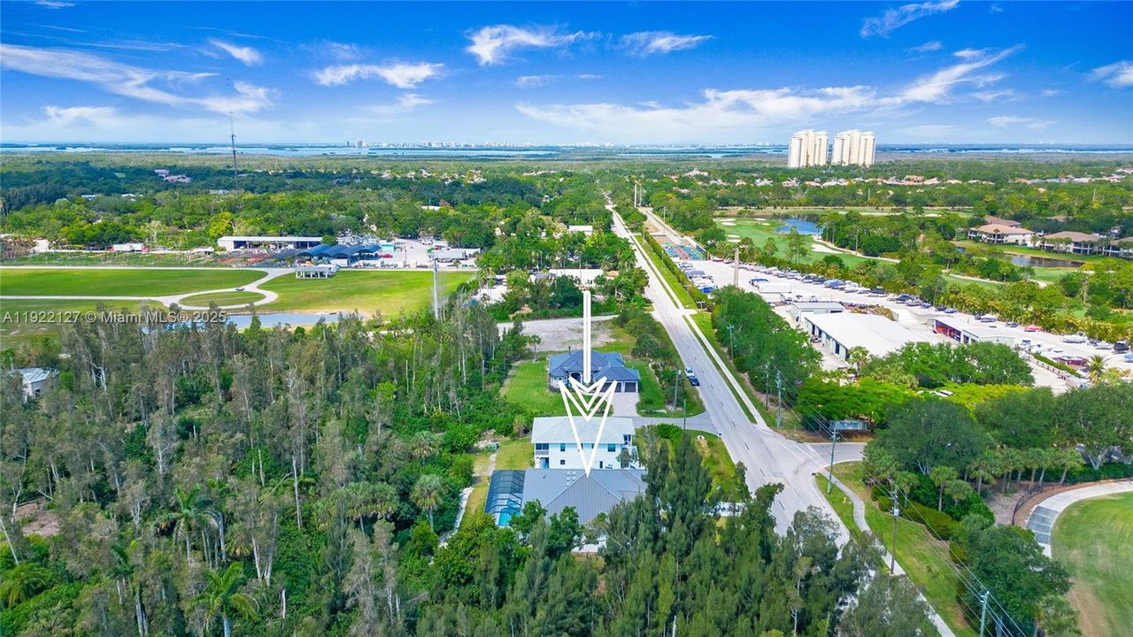 На продажу: $1,299,000 (4 спален, 4 ванн, 0 Квадратных фут)