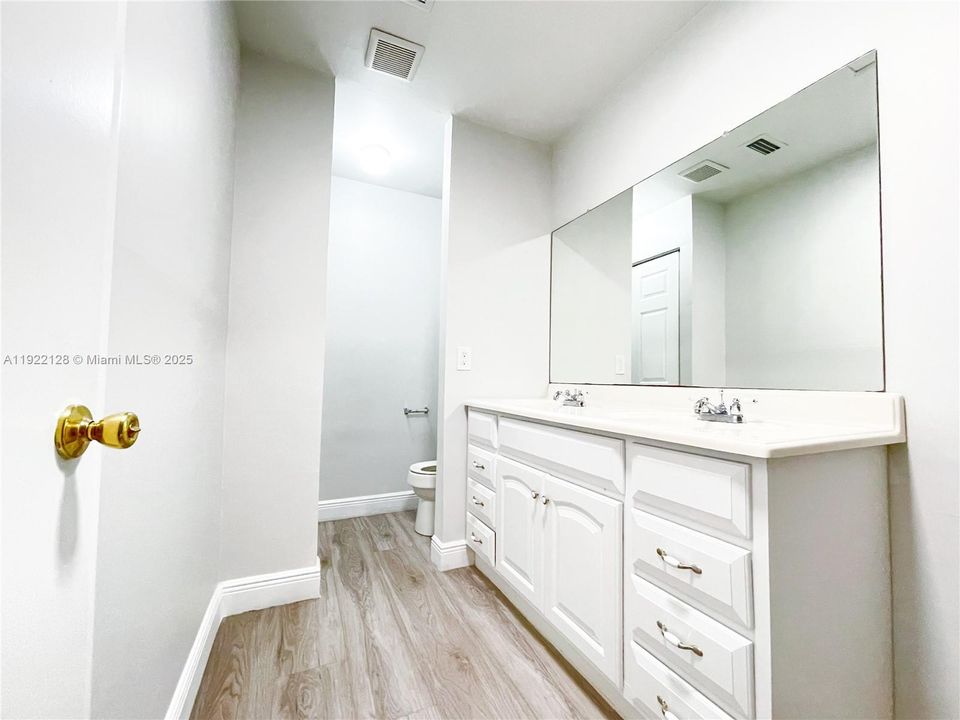 В аренду: $1,625 (1 спален, 1 ванн, 600 Квадратных фут)