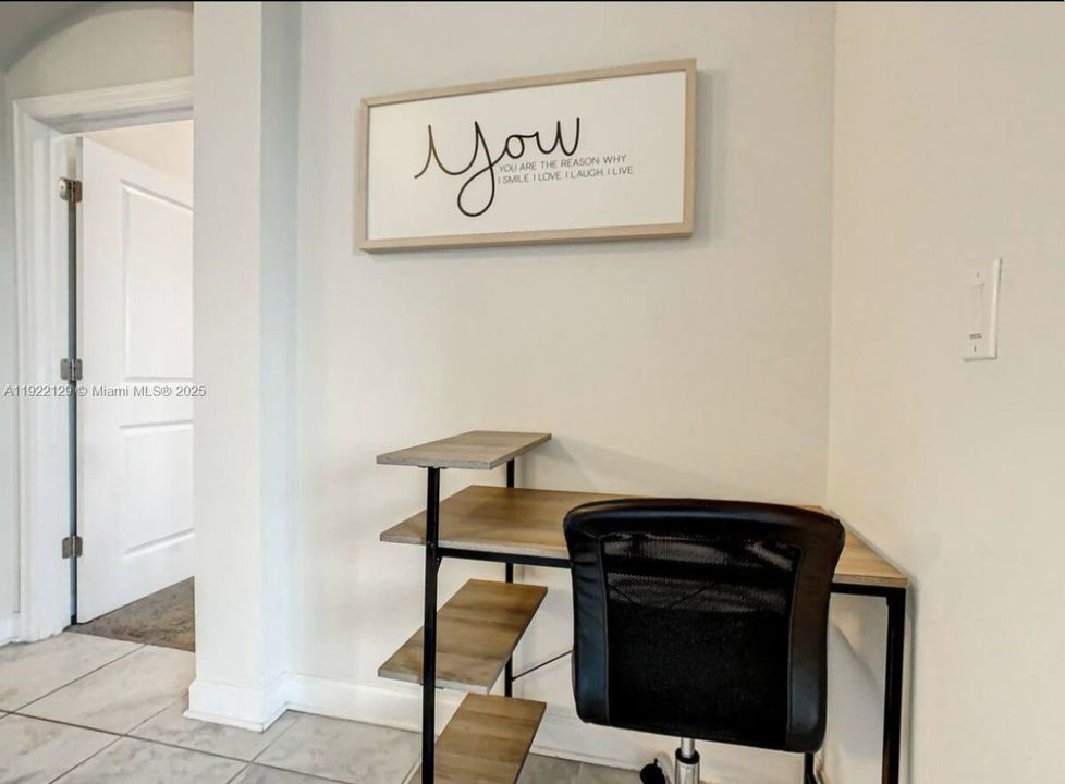 For Rent: $2,399 (3 beds, 2 baths, 0 Square Feet)