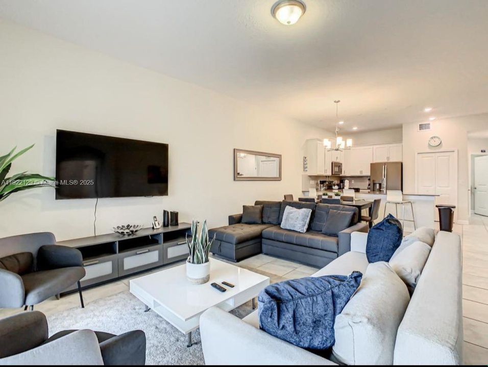 For Rent: $2,399 (3 beds, 2 baths, 0 Square Feet)