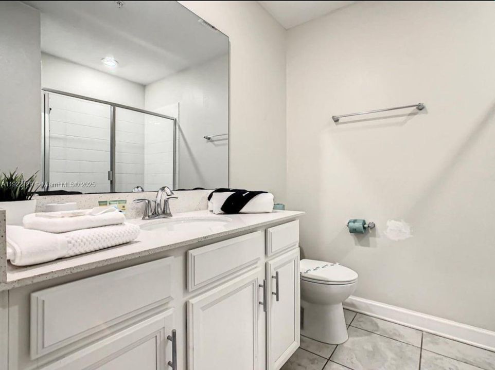 For Rent: $2,399 (3 beds, 2 baths, 0 Square Feet)