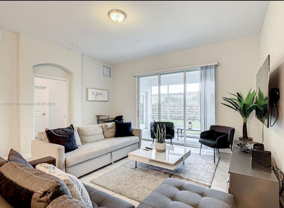 For Rent: $2,399 (3 beds, 2 baths, 0 Square Feet)