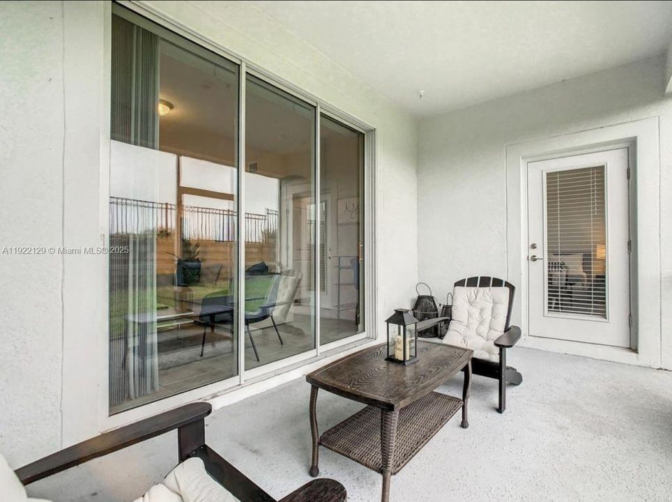 For Rent: $2,399 (3 beds, 2 baths, 0 Square Feet)