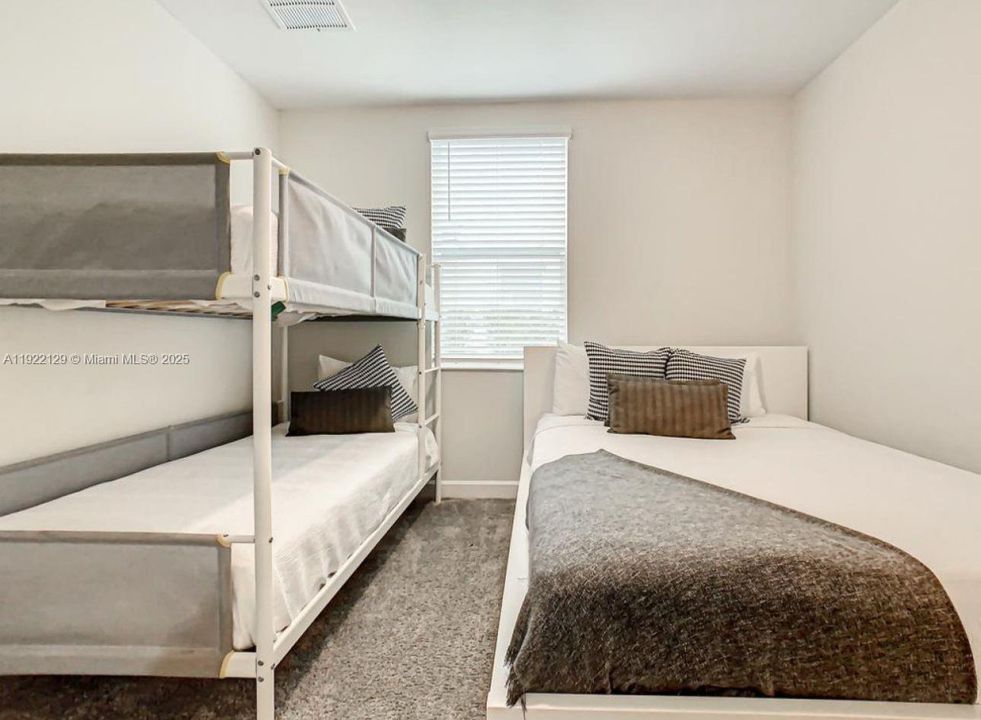 For Rent: $2,399 (3 beds, 2 baths, 0 Square Feet)