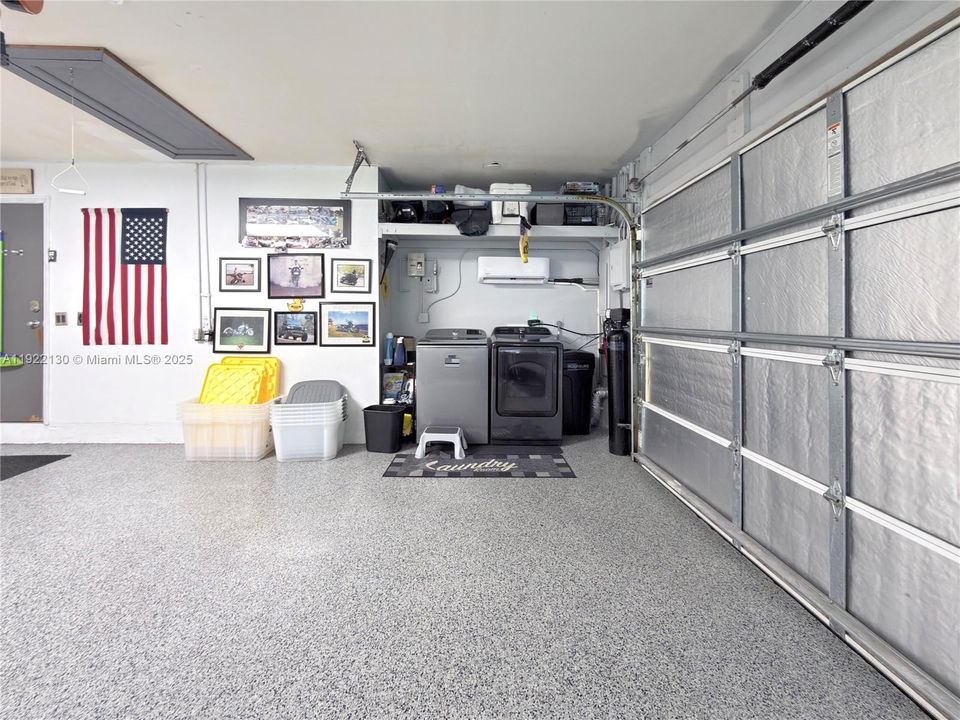 На продажу: $670,000 (3 спален, 2 ванн, 1715 Квадратных фут)