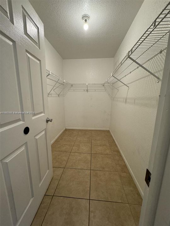 В аренду: $2,900 (3 спален, 2 ванн, 1597 Квадратных фут)