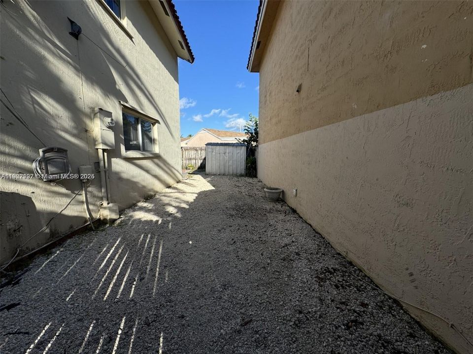 В аренду: $2,900 (3 спален, 2 ванн, 1597 Квадратных фут)