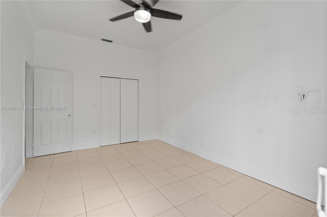 For Sale: $699,900 (4 beds, 2 baths, 2167 Square Feet)