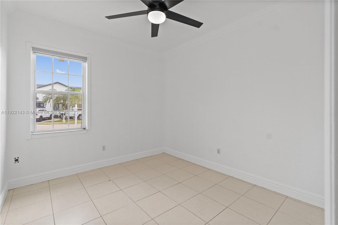 For Sale: $699,900 (4 beds, 2 baths, 2167 Square Feet)