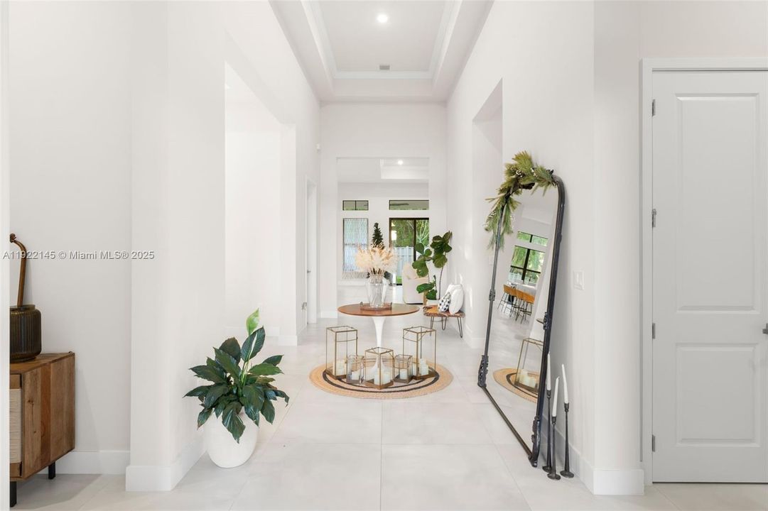 На продажу: $1,600,000 (3 спален, 3 ванн, 3550 Квадратных фут)