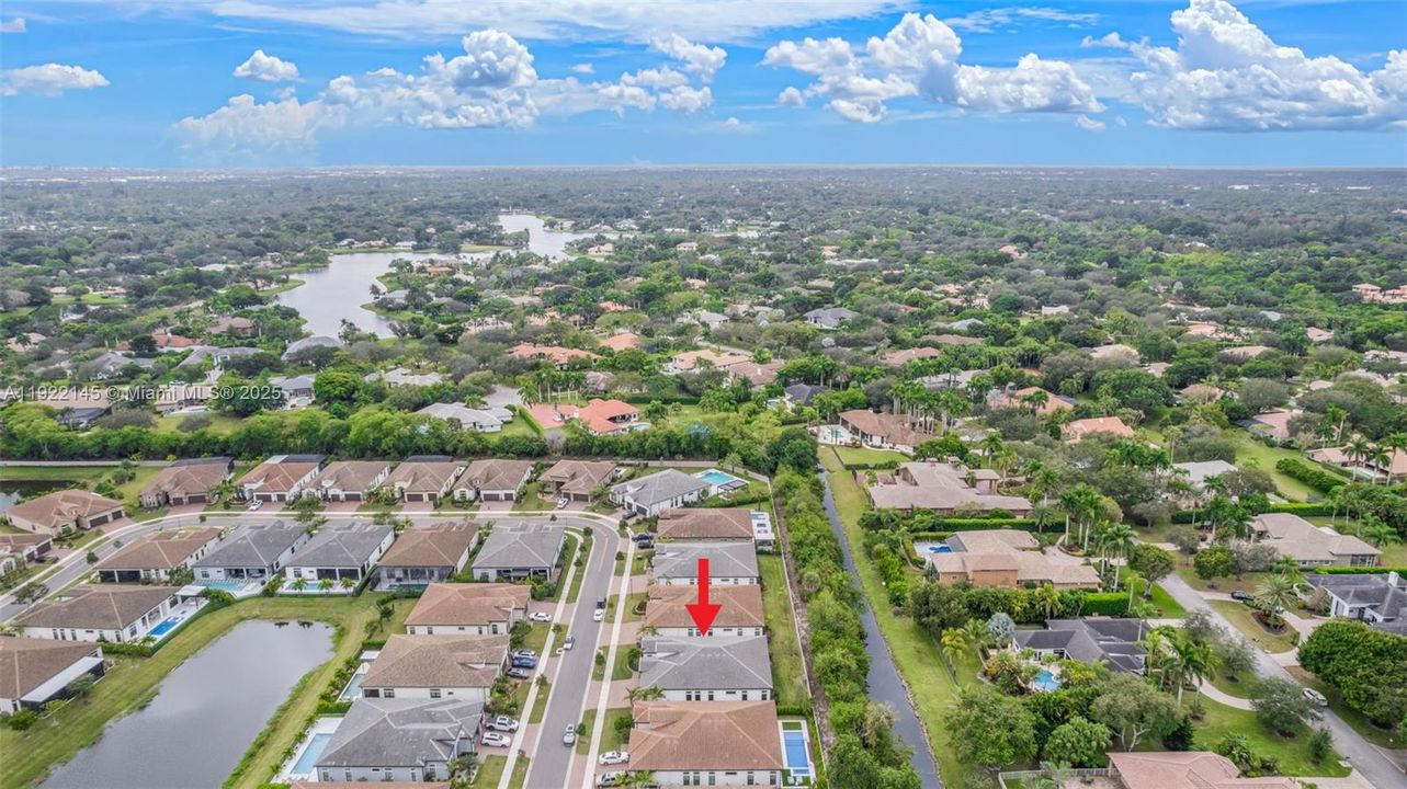 На продажу: $1,600,000 (3 спален, 3 ванн, 3550 Квадратных фут)