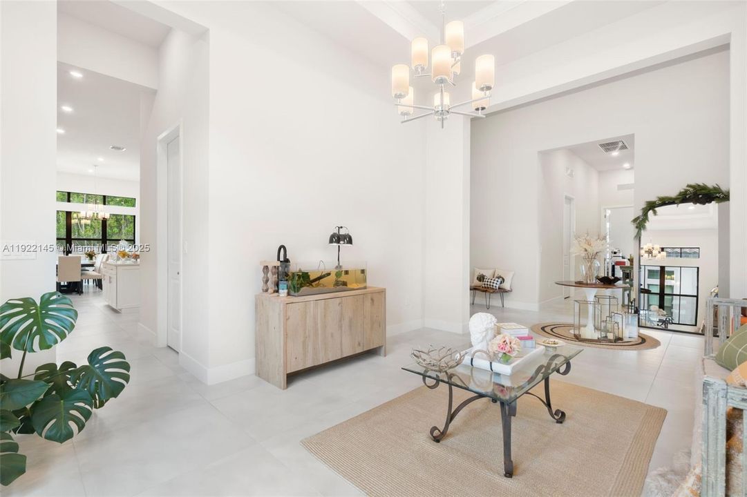 На продажу: $1,600,000 (3 спален, 3 ванн, 3550 Квадратных фут)