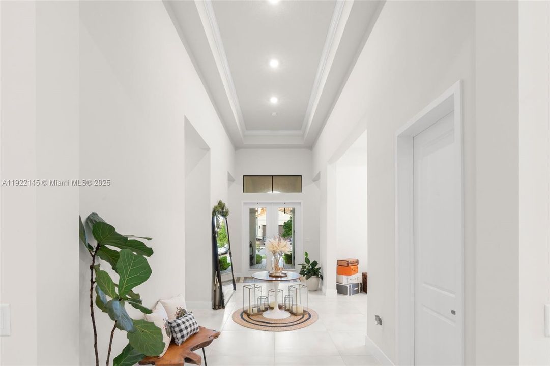 На продажу: $1,600,000 (3 спален, 3 ванн, 3550 Квадратных фут)