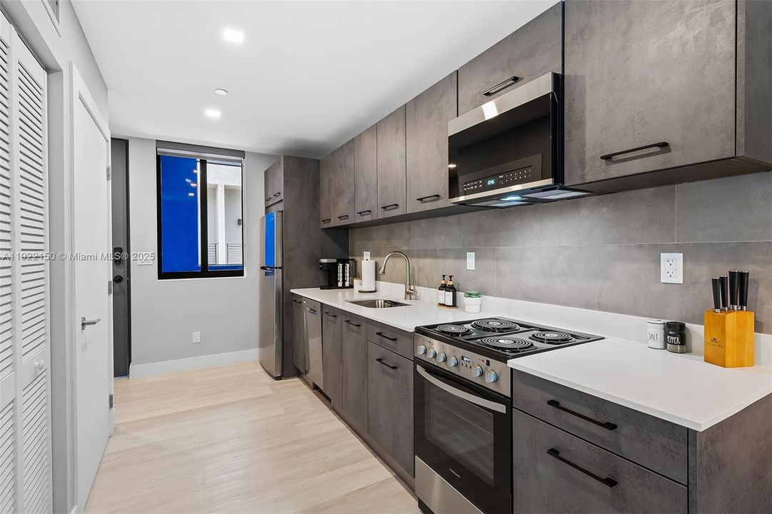 For Sale: $3,990,000 (0 beds, 0 baths, 0 Square Feet)