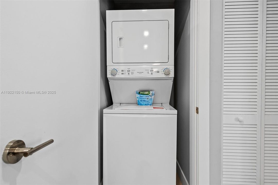 For Sale: $3,990,000 (0 beds, 0 baths, 0 Square Feet)