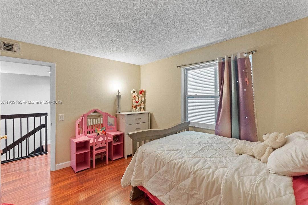 待售: $465,000 (3 贝兹, 2 浴室, 1511 平方英尺)