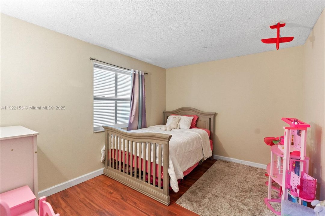 待售: $465,000 (3 贝兹, 2 浴室, 1511 平方英尺)