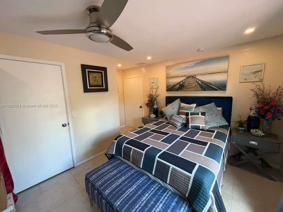 For Sale: $750,000 (4 beds, 2 baths, 1739 Square Feet)