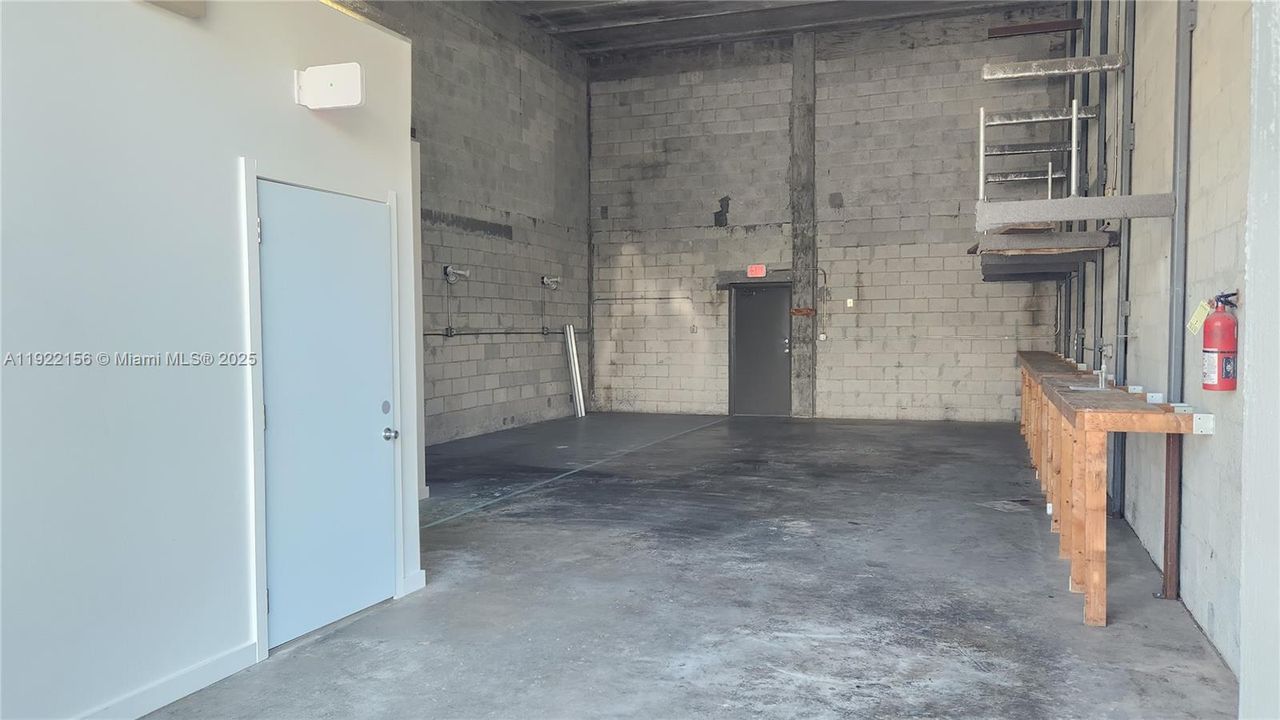 For Rent: $2,350 (0 beds, 0 baths, 0 Square Feet)