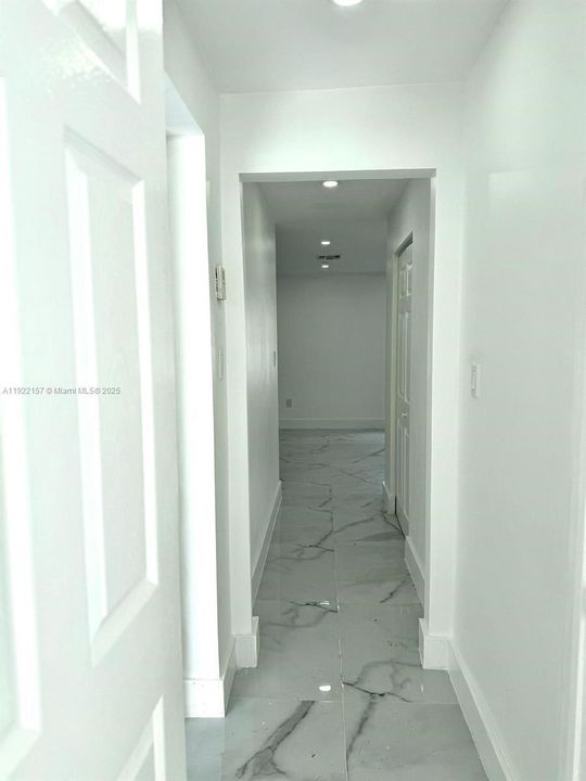 На продажу: $699,999 (5 спален, 2 ванн, 1515 Квадратных фут)