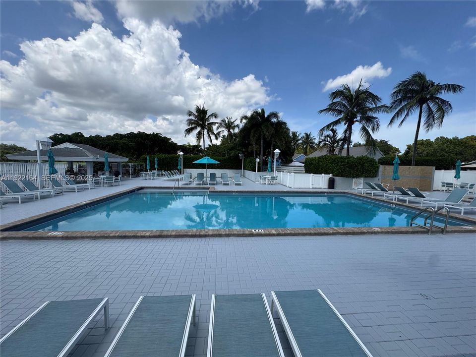 For Sale: $590,000 (3 beds, 2 baths, 1453 Square Feet)