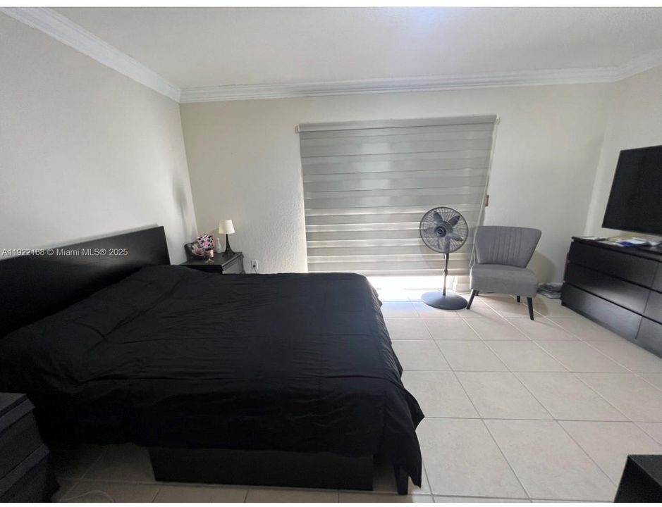 En Renta: $3,200 (3 camas, 2 baños, 1212 Pies cuadrados)