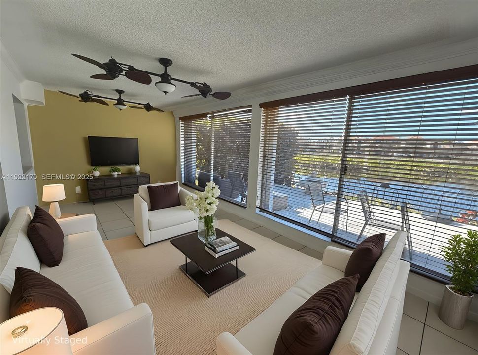 待售: $429,000 (2 贝兹, 2 浴室, 1581 平方英尺)