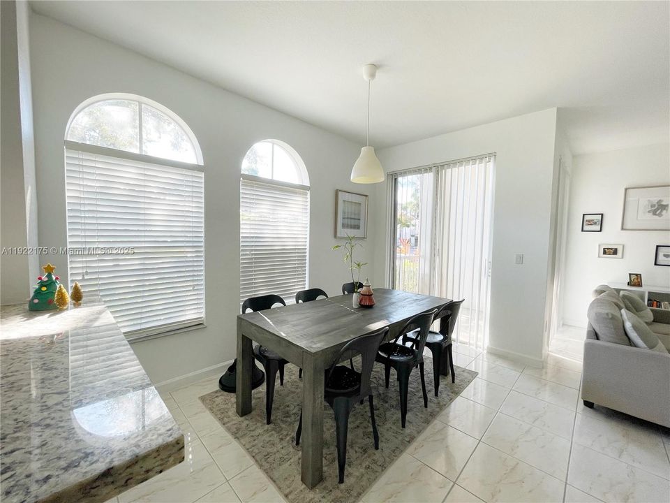 For Sale: $390,000 (3 beds, 2 baths, 1340 Square Feet)