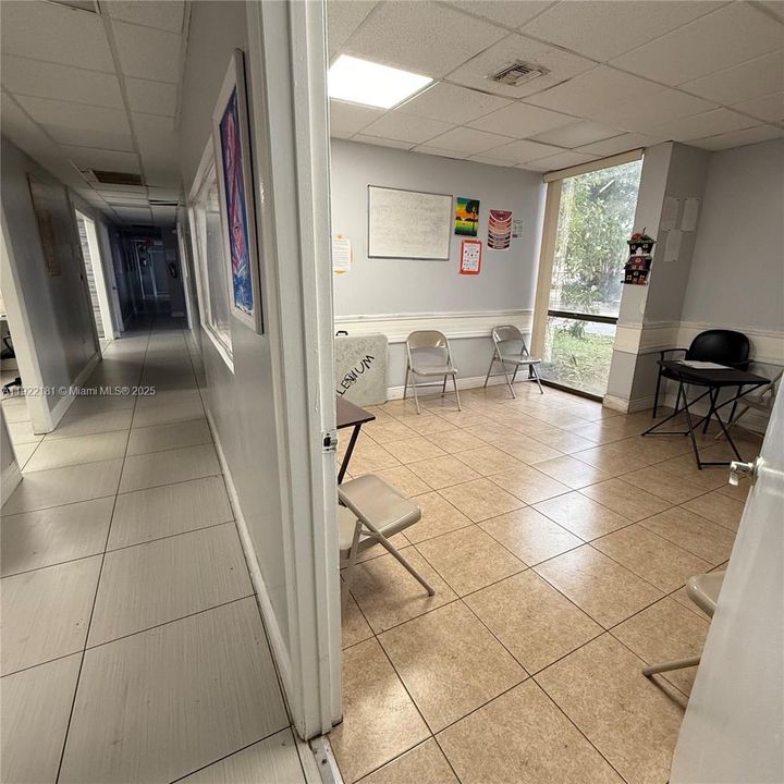 出租: $10,000 (0 贝兹, 0 浴室, 0 平方英尺)