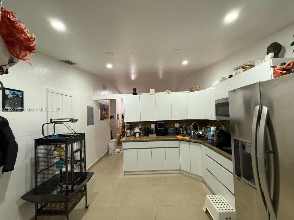 En Renta: $3,300 (3 camas, 2 baños, 1190 Pies cuadrados)