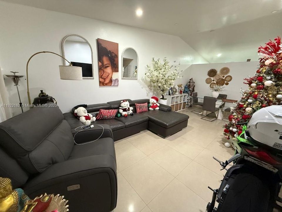 En Renta: $3,300 (3 camas, 2 baños, 1190 Pies cuadrados)