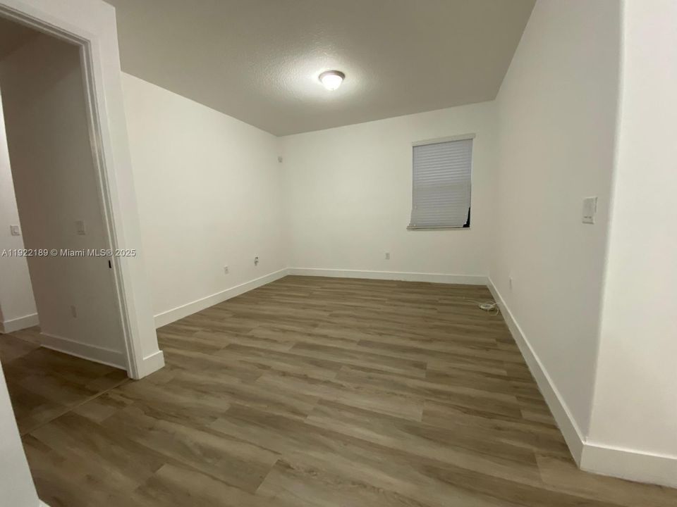 В аренду: $4,000 (3 спален, 2 ванн, 2486 Квадратных фут)