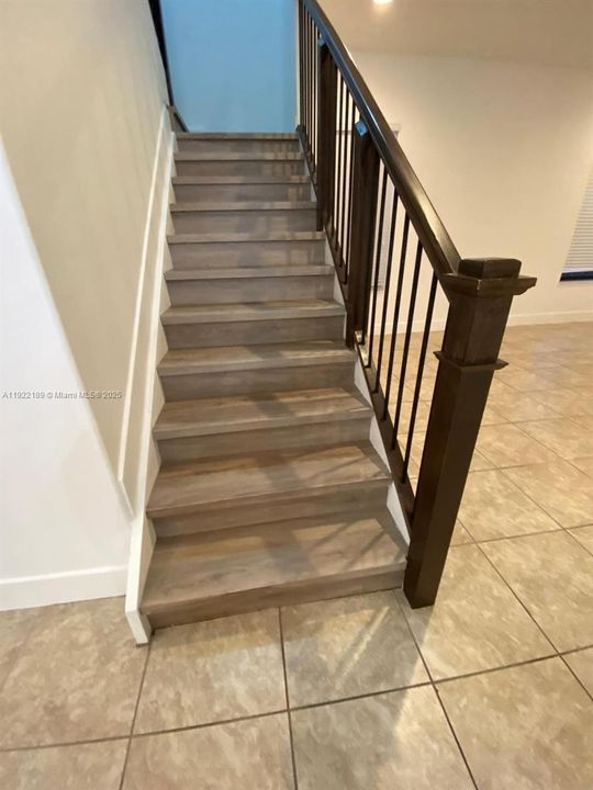 В аренду: $4,000 (3 спален, 2 ванн, 2486 Квадратных фут)