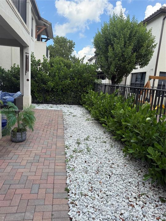 В аренду: $4,000 (3 спален, 2 ванн, 2486 Квадратных фут)