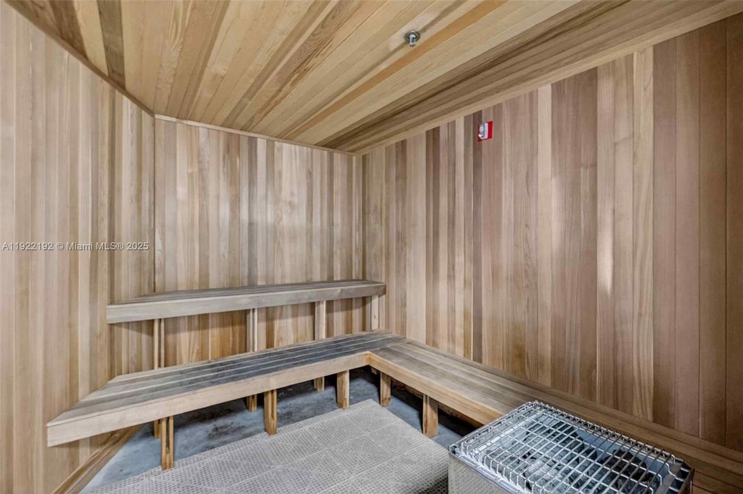 待售: $950,000 (3 贝兹, 2 浴室, 1460 平方英尺)