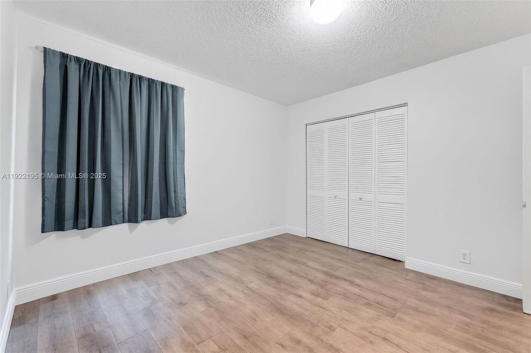 En Renta: $3,875 (3 camas, 2 baños, 1881 Pies cuadrados)