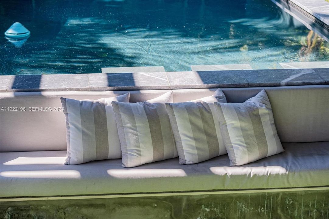 En Renta: $15,000 (3 camas, 2 baños, 3008 Pies cuadrados)