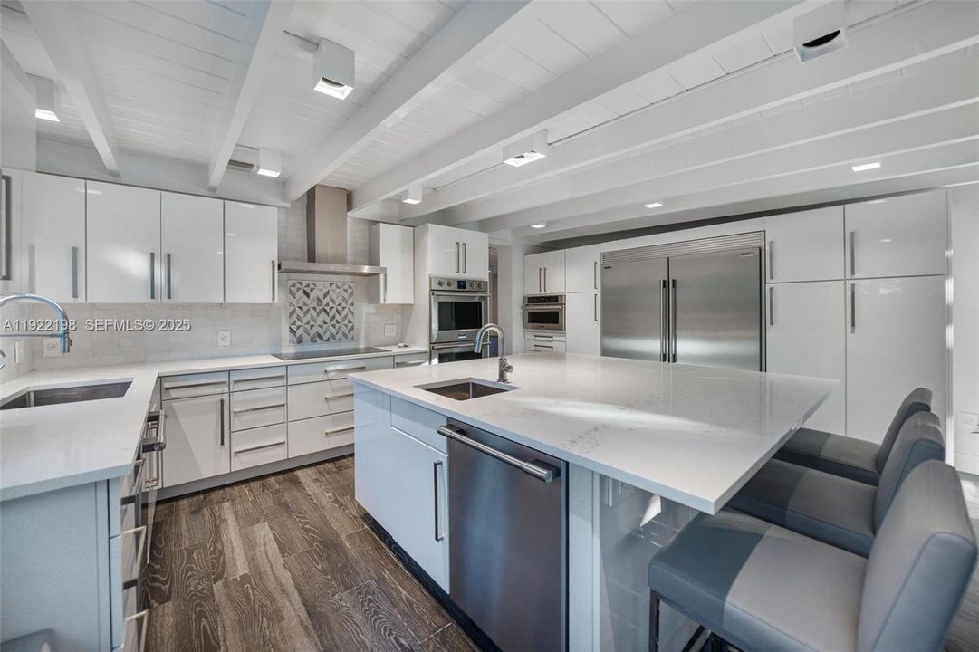 En Renta: $15,000 (3 camas, 2 baños, 3008 Pies cuadrados)